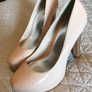 City Streets Size 9 Blush Pink Heels